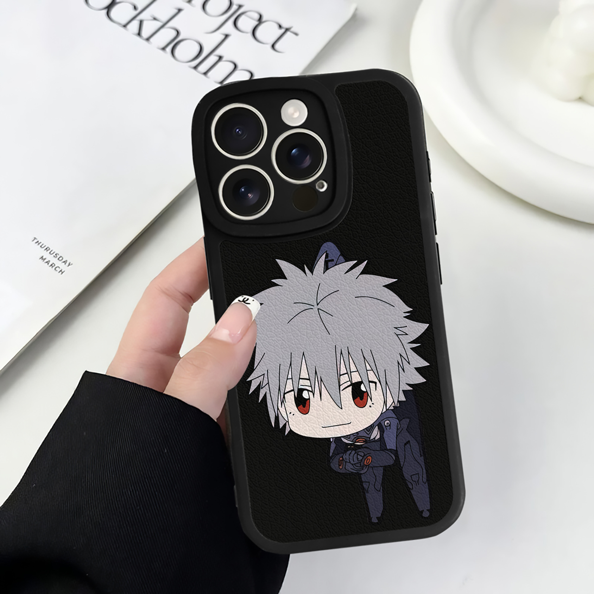 （画像用） EVA 新世紀エヴァンゲリオン 【iPhone 16シリーズ対応】シリコンスマホケース（レザー調） 材質：シリコン